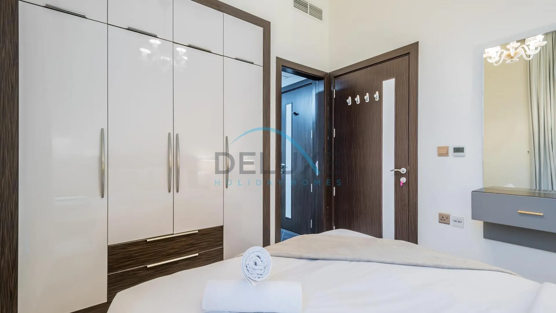 Stunning 3Br Apartment In Bayz Tower, Business Bay By Deluxe Holiday Homes Dubai United Arab Emirates