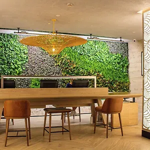 Ibis World Trade Centre Hotel